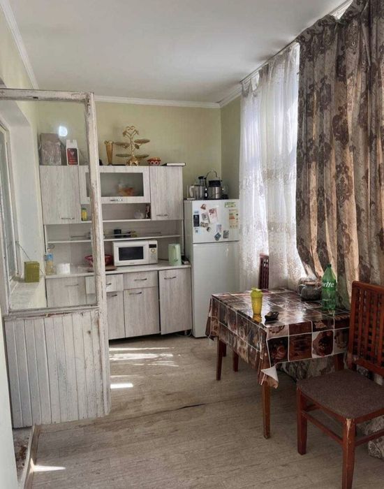 Продаётся на Геофизике Хумоюне 2ком