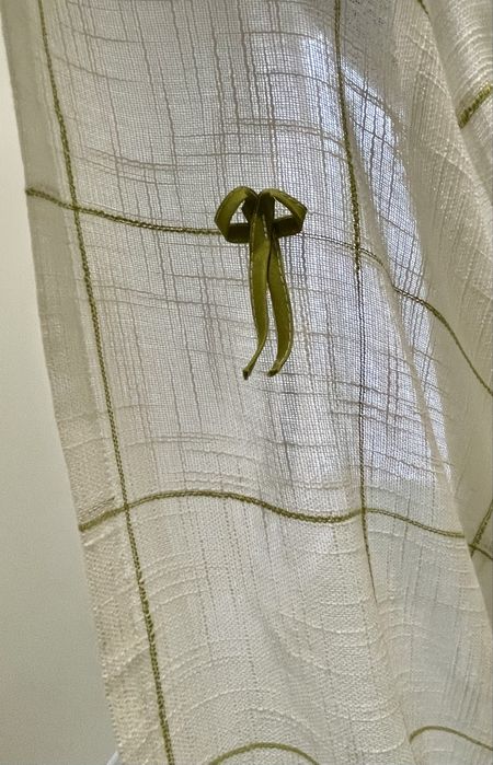 Perdele diverse culori