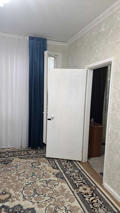 Chilonzor 17 2 xona uy sotiladi