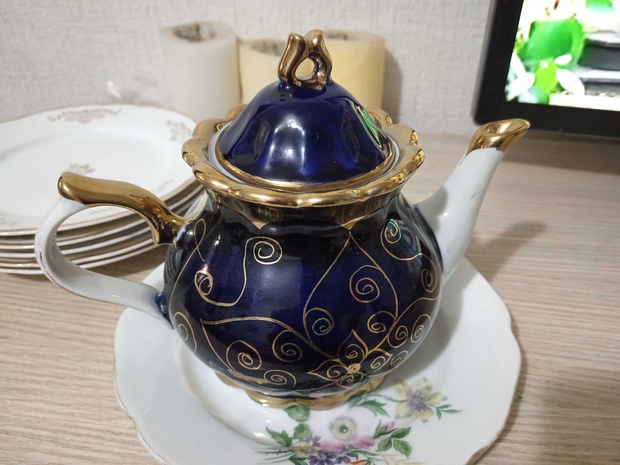 продам тарелки глубокие, ссср, чешские, закрутка и снятие крышек