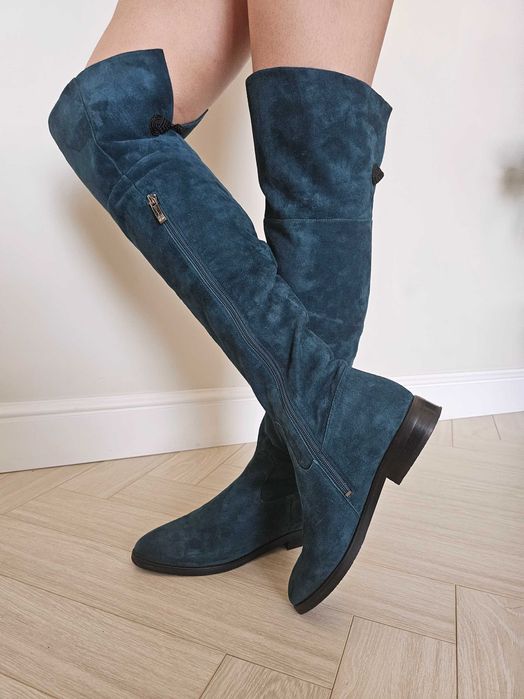 Продам ботфорды, натуральная замша, фирма Эконика, размер 37