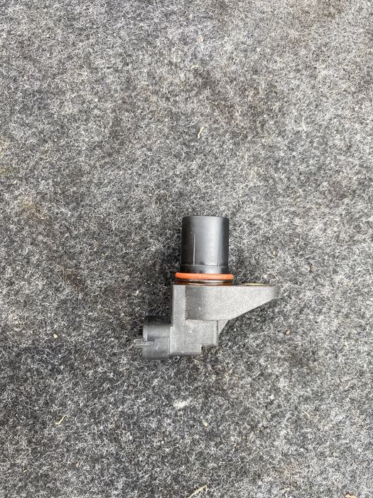 Датчик Разпределителен Вал E-class W212 350CDI/ Е-Класа Датчик