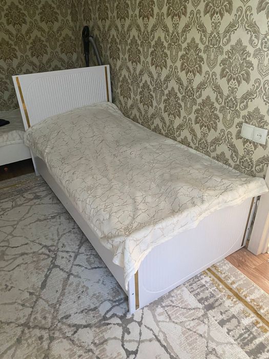 Продам кровать новая