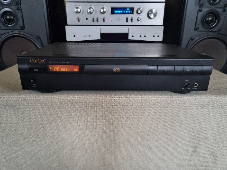 Cd Player Dantax CD-210 (Sanyo). Perfect functional. Impecabil.