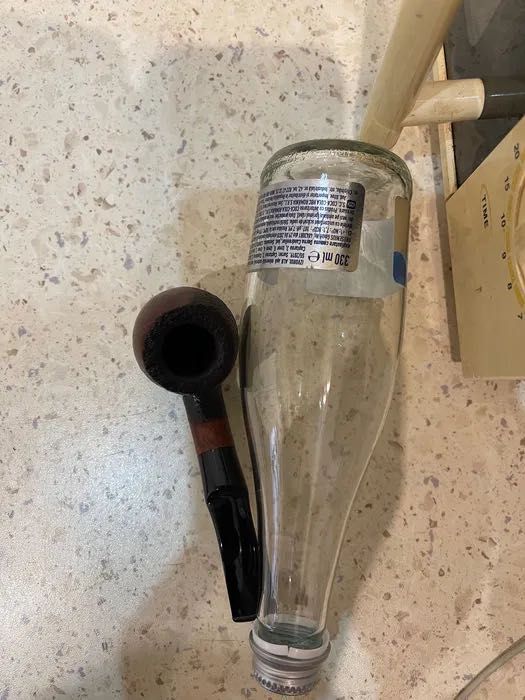 Pipa varia, de vânzare