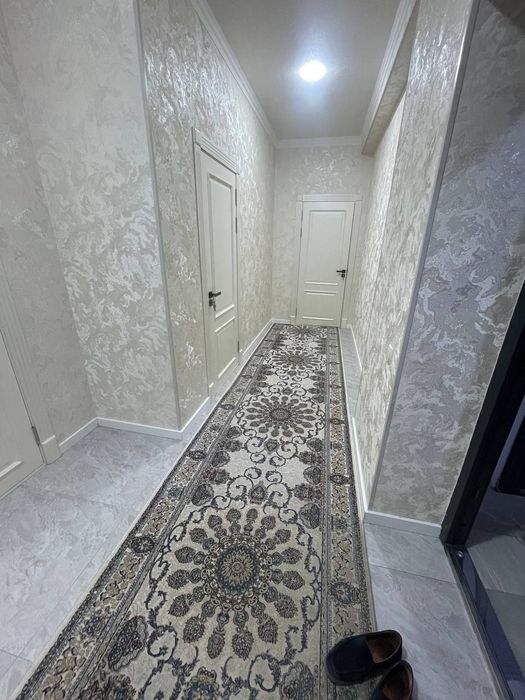 Медиа парк атрофида янги домда 3хонали кв срочна ижарага берилади