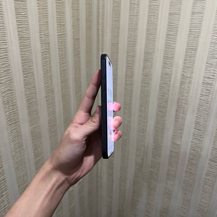 iPhone 16 Black 128GB