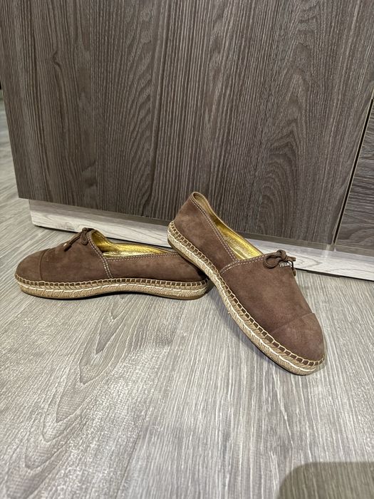 Бархатные балетки Prada