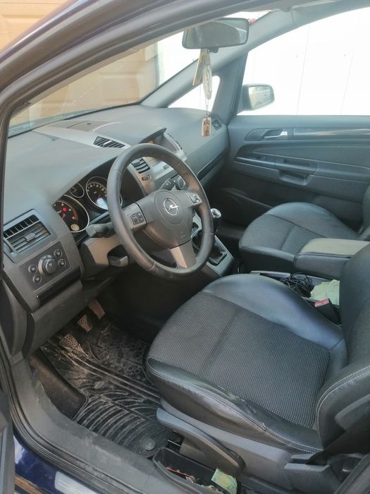 Opel zafira 2006