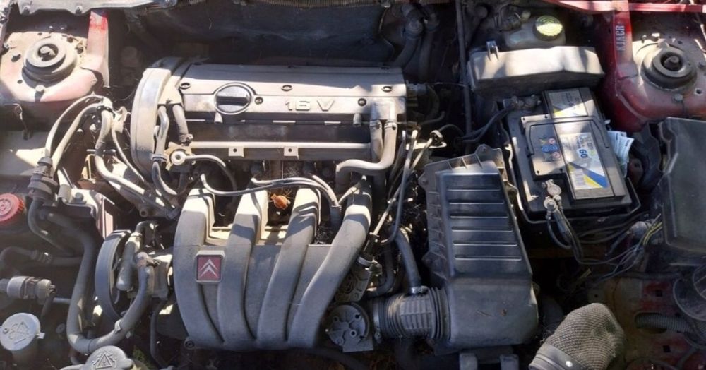 Продавам на части Ситроен Ксара 1.8 16v/Citroen xsara 1.8 16v хечбег