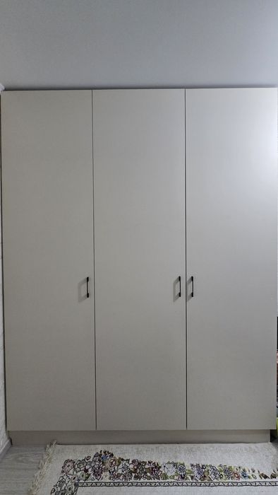 Шкафы кухня, прихожая, спальня