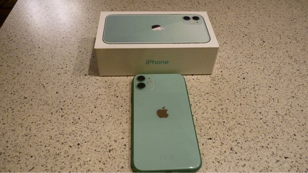 Продаю iPhone 11 — 128 GB, зелёный цвет