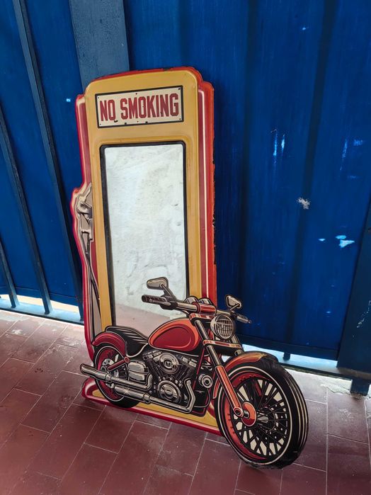 Рекламно огледало