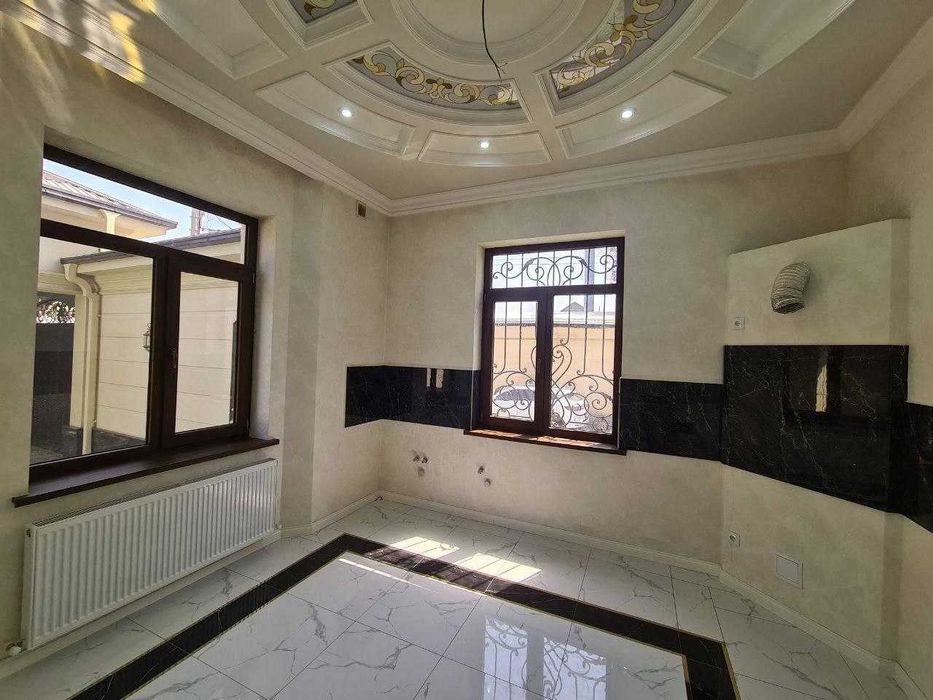 Продается Евро  Дом, Шуртепе 3 сотки, 3 уровня, 6 комнат, холл Бассейн