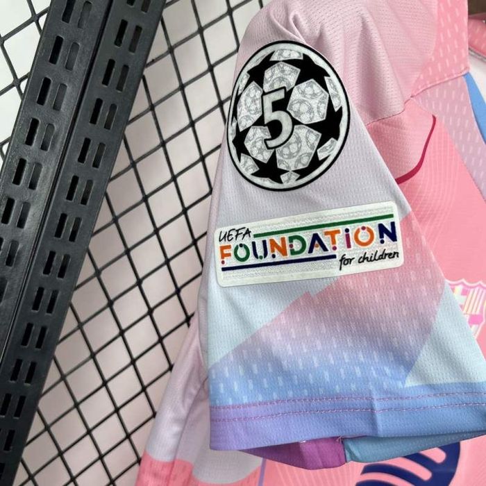 Tricou Barcelona pink edition