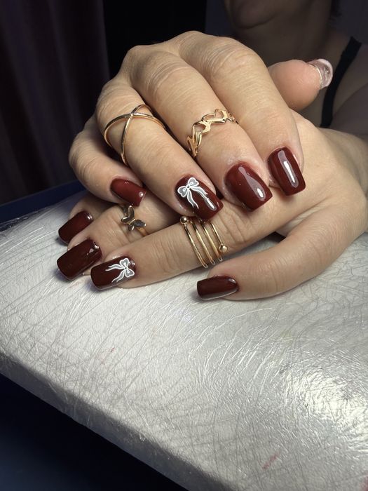 Маникюр, педикюр, укрепление