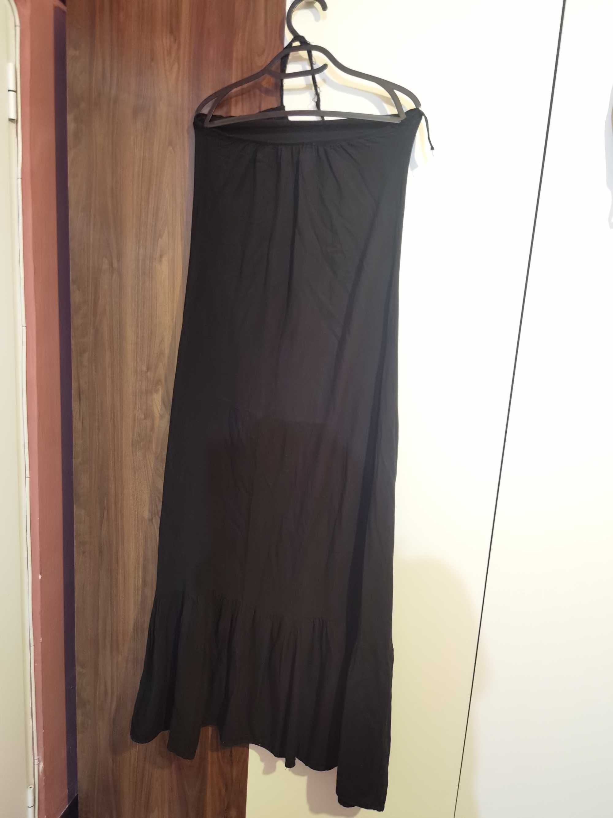Черна дълга елегантна лятна рокля