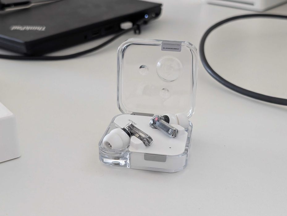 Casti wireless Nothing Ear (2024)