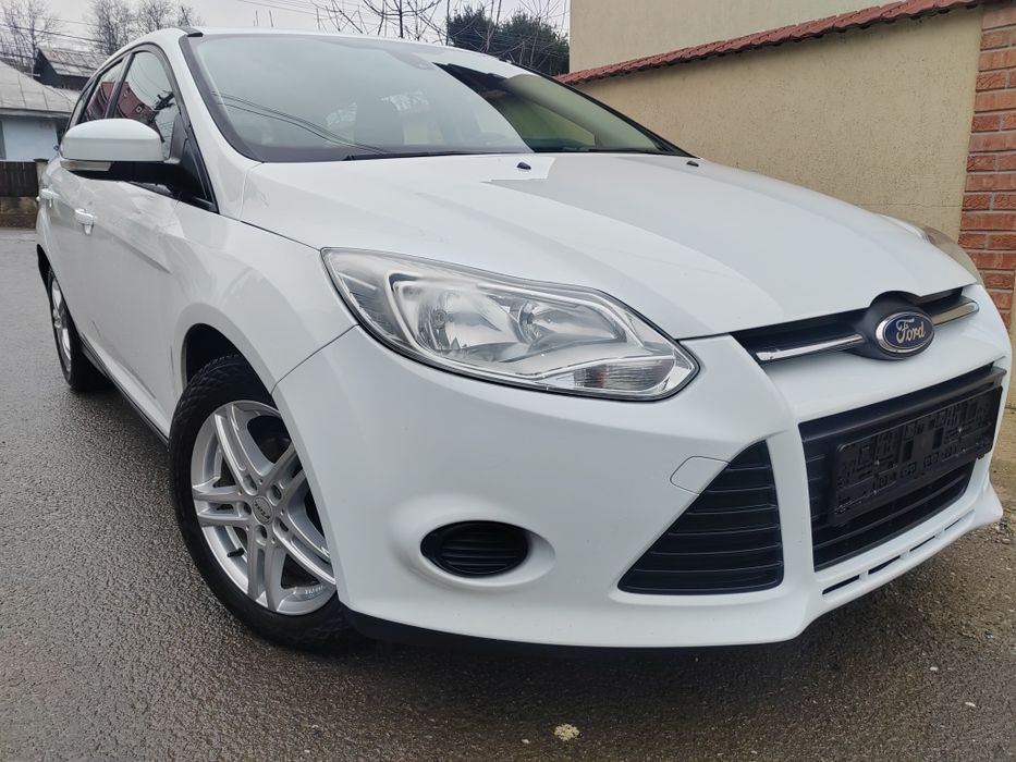 Ford Focus 1.6 Diesel Fab. 2014 E5 Impecabil Aer condiționat Comenzi v