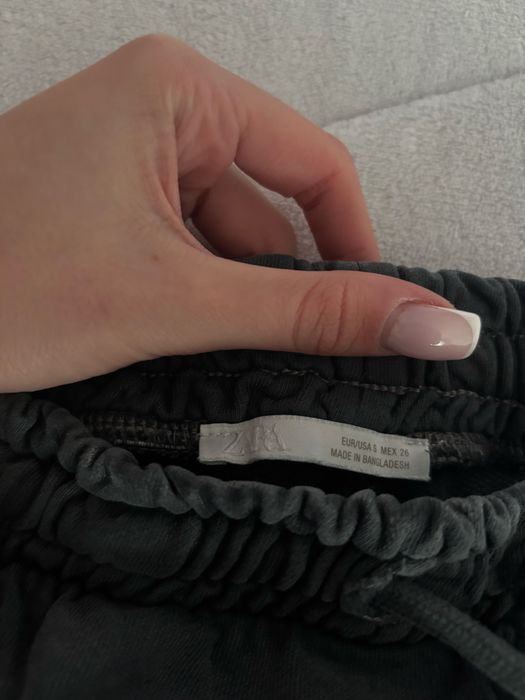 Панталон от Zara