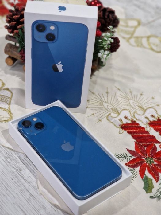 Продавам iphone 13