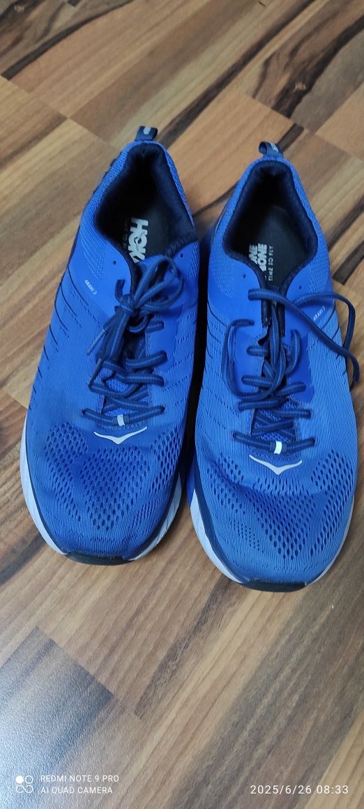 Hoka   One    45