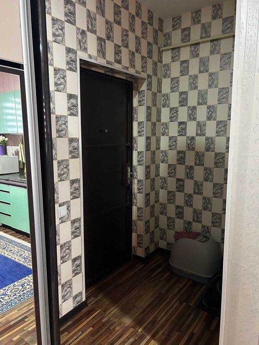 2 комн. 3/3 Мирзо-Улугбекский р-н. Карасу 6 39м2 Ремонт. Мебель. Техн.