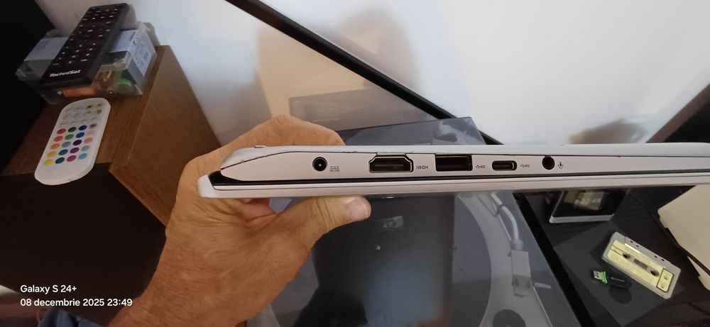 Leptop Asus S432F,defect