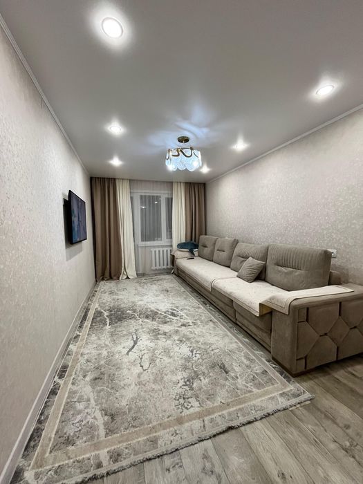 Продам 2 ком. квартиру по адресу жастар 19
