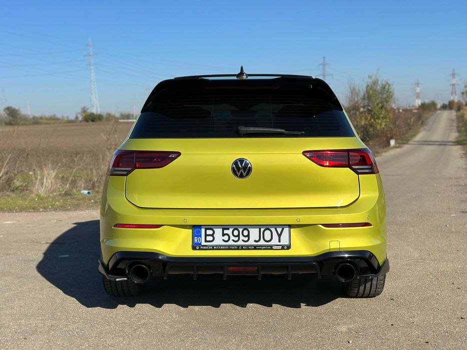 Volkswagen Golf 8, 1.5 eTSI ACT DSG MHEV, R-Line exterior