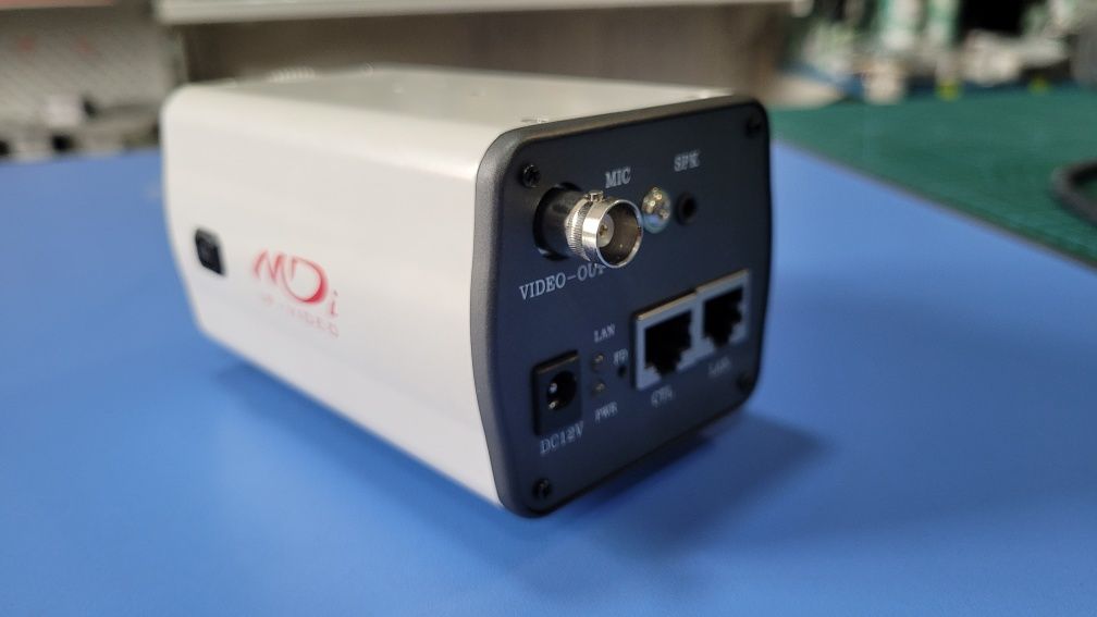 Видеокамера Microdigital MDC-4220 TDN