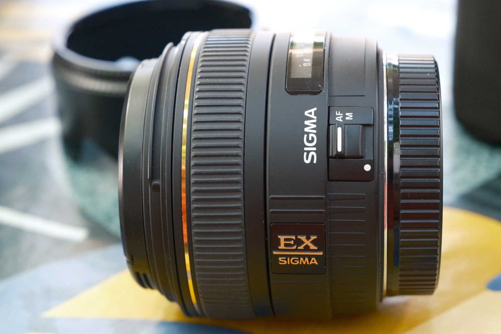Обектив Sigma 30mm 1:1.4 EX DC HSM