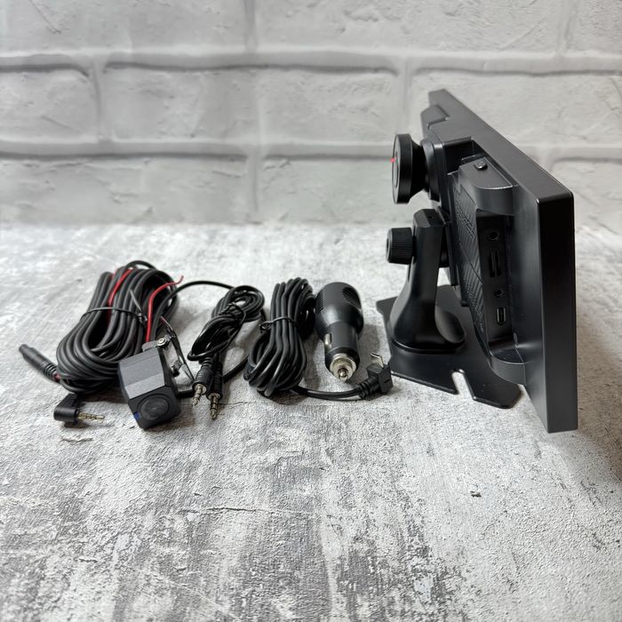 Андроид регистратор на торпедо 8 ядер 4+64г 4G симка CarPlay и камера