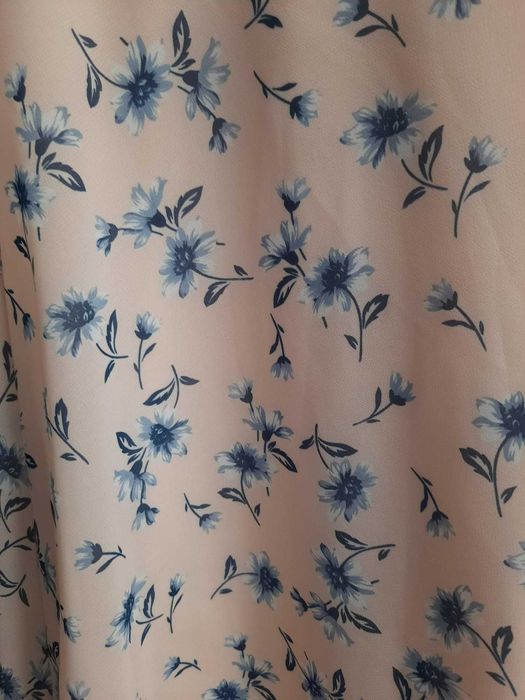 Rochie de zi / ocazie scurta marimea 34 / 36 roz cu flori albastre