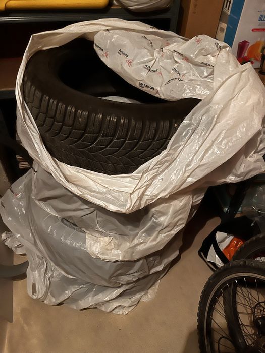 Зимни гуми 225/50R17 Lassa