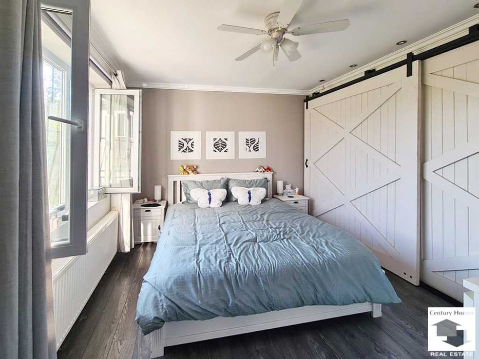 Продава се Къща в с. Стефан Стамболово, Област Велико Търново - 190 кв.м за 1448 €/кв.м - Снимка #18