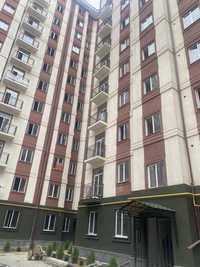 Срочно Новостройка 1 хона 7 этаж 38 кв сотилади