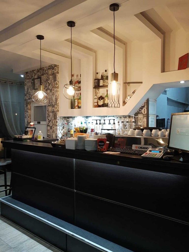 Продава се Къща в Велинград - 521 кв.м за 1046 €/кв.м - Снимка #2