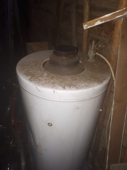 Cazan pe lemne și curent