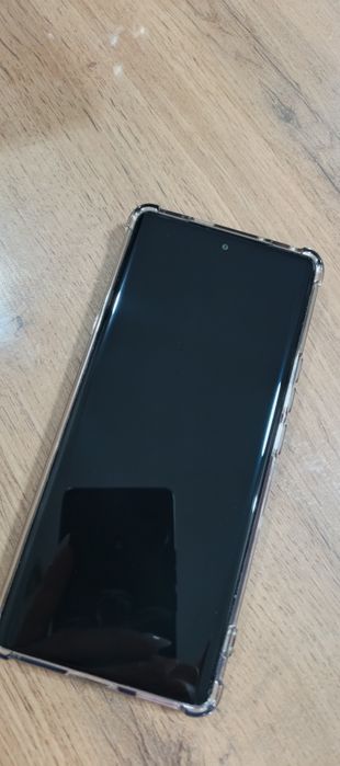 Продам телефон TECNO CAMON 30S