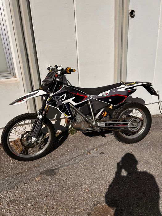 Bmw g450x an 2011 dual sport.