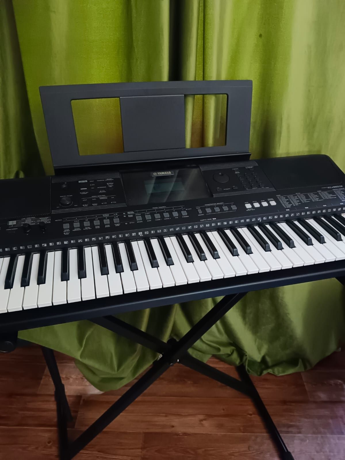 YAMAHA PSR.E463 синиезатор