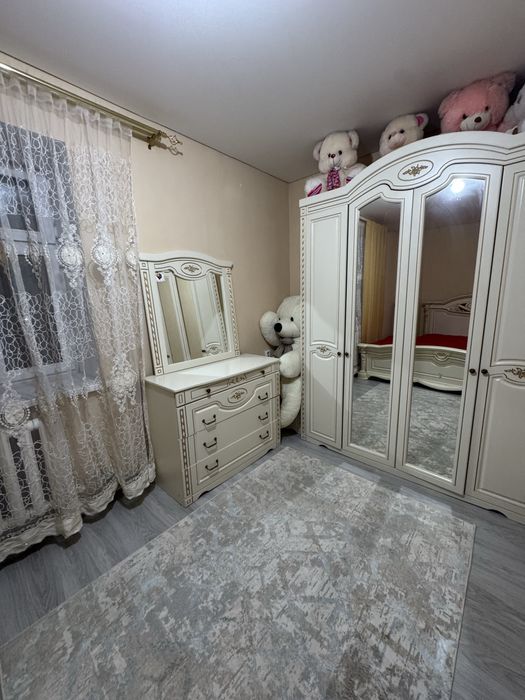 Срочно! Спальный гарнитур