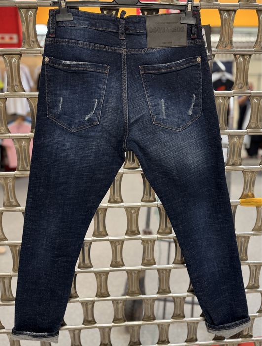 Blugi Dsquared2 icon premium