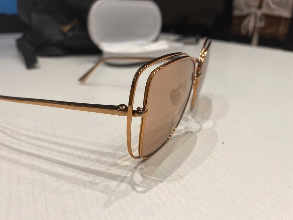 Продавам чисто нови даммски очила Nina Ricci /Нина Ричи