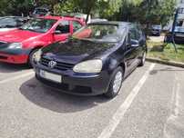 Vând Golf 5 pentru piese
