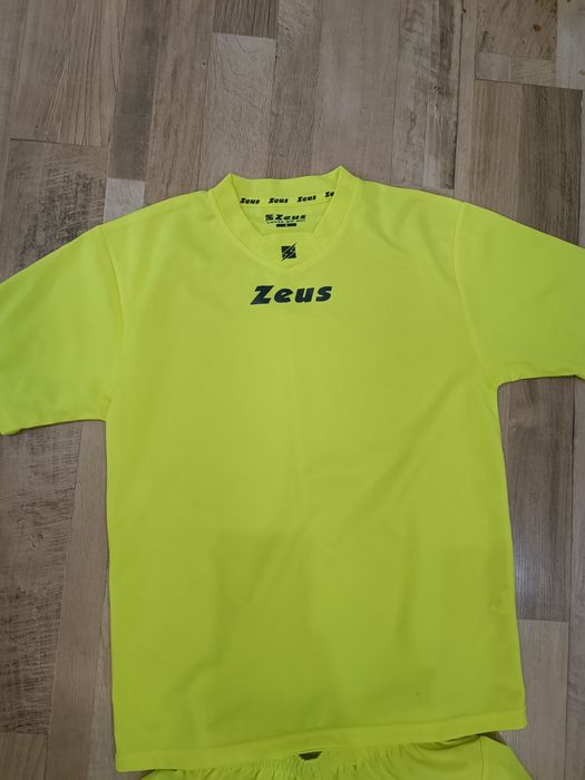 Футболен екип+ветровка