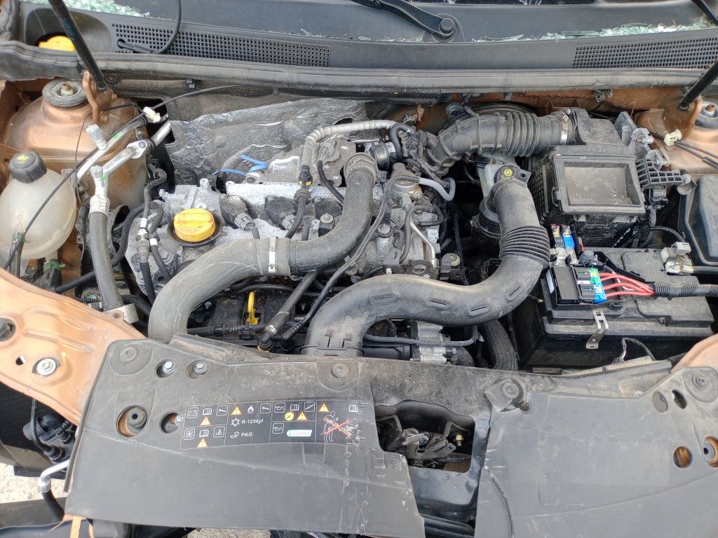 Dacia duster 18g 1.2turbo Дачия дъстер 2018г 1.2турбо нави,на ЧАСТИ