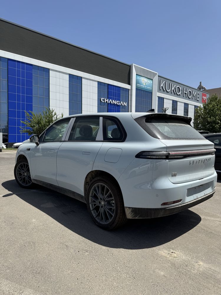 Leapmotor c10 530 km elektr
