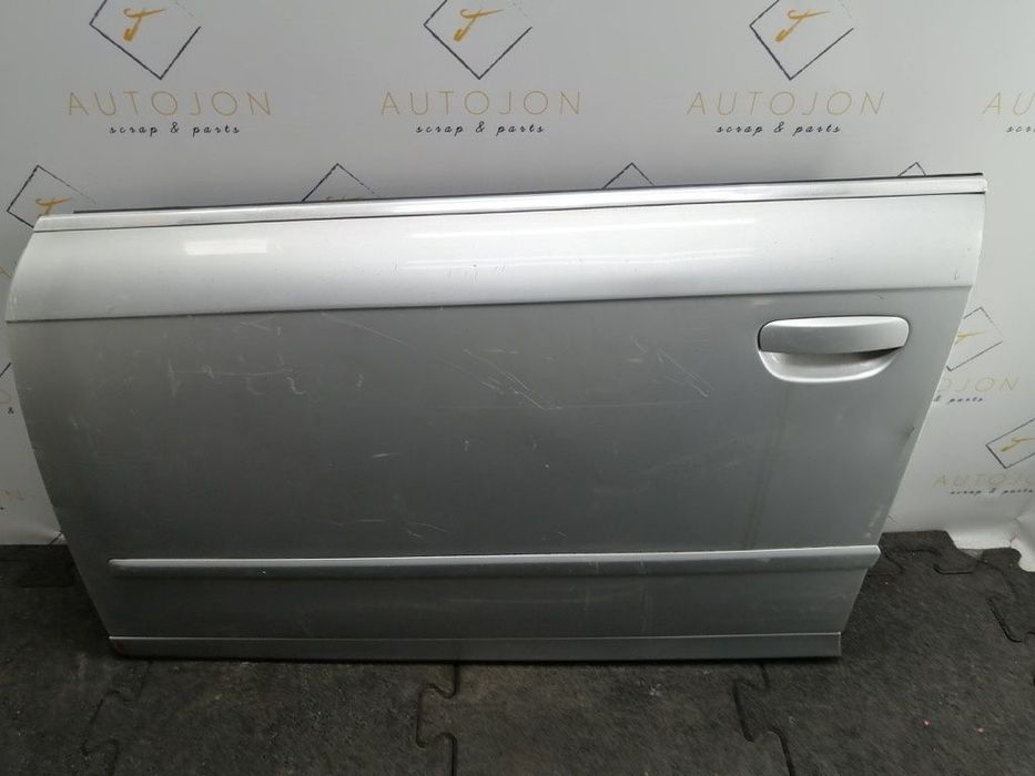 Usa Portiera fata stanga fata AUDI A4 III 8EC, B7 2004 - 2008, Sedan TDI BKE, BRB 8E0833051J